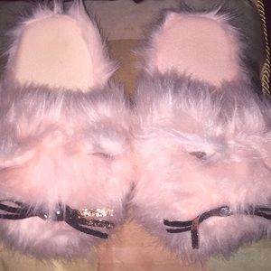 Kitty cat slippers